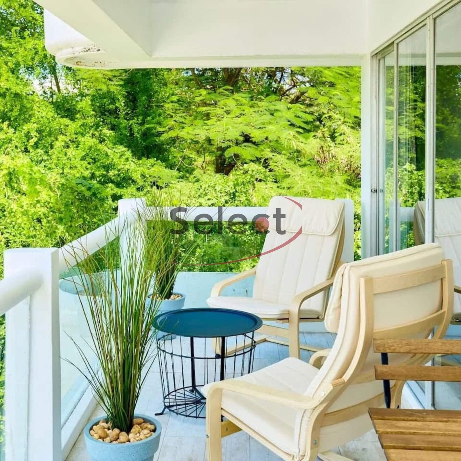 Stunning 3-Bedroom Oceanfront Residence at Villa Navin Condo Jomtien SSF2601174 - select property pattaya