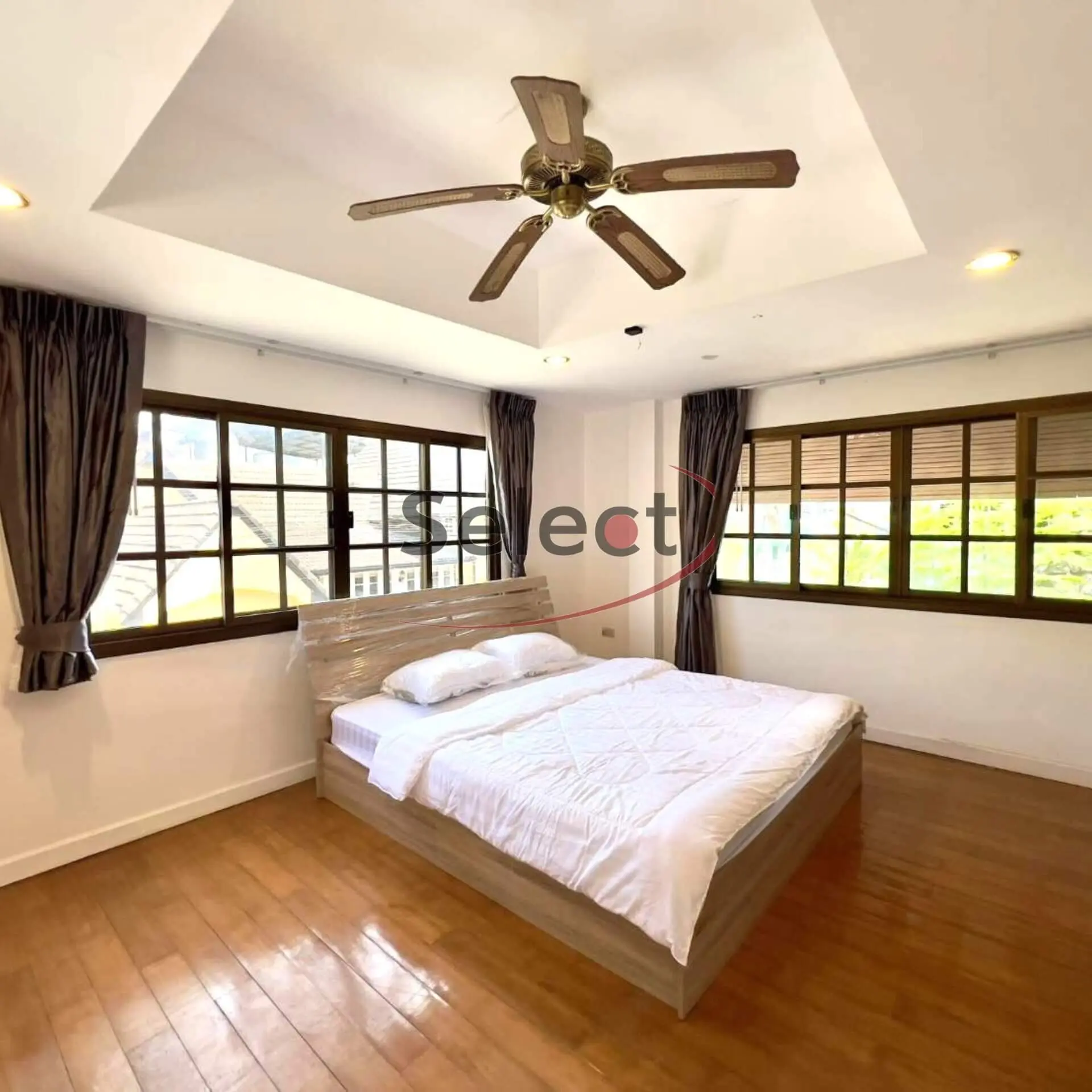 The Bongkot Business Hub – 12-Bedroom Commercial Guesthouse & Pool Villa SSC2512139 - select property pattaya