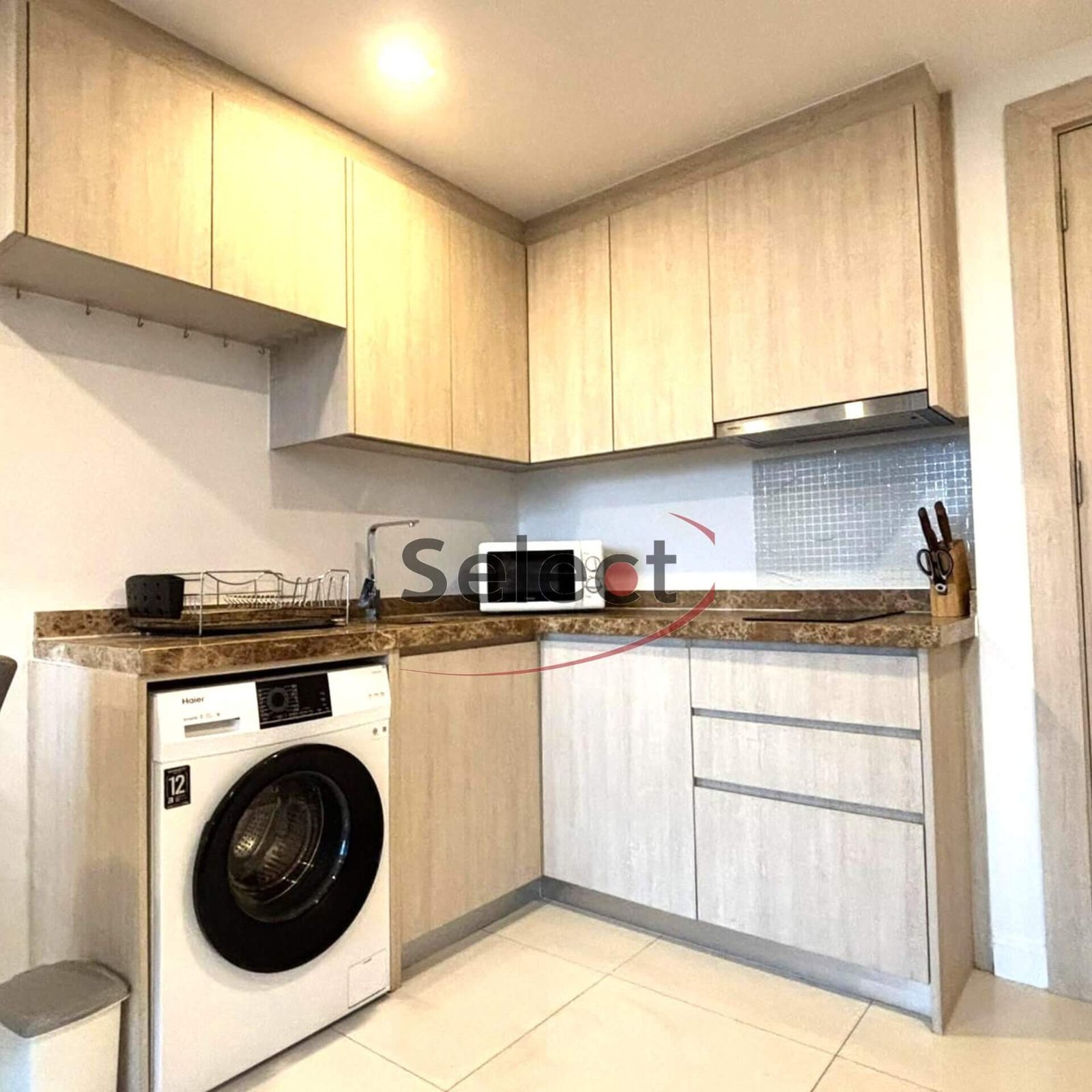 The Jewel Pratumnak – Sleek 15th-Floor High-Rise Living with Sky Facilities RS251278 - select property pattaya