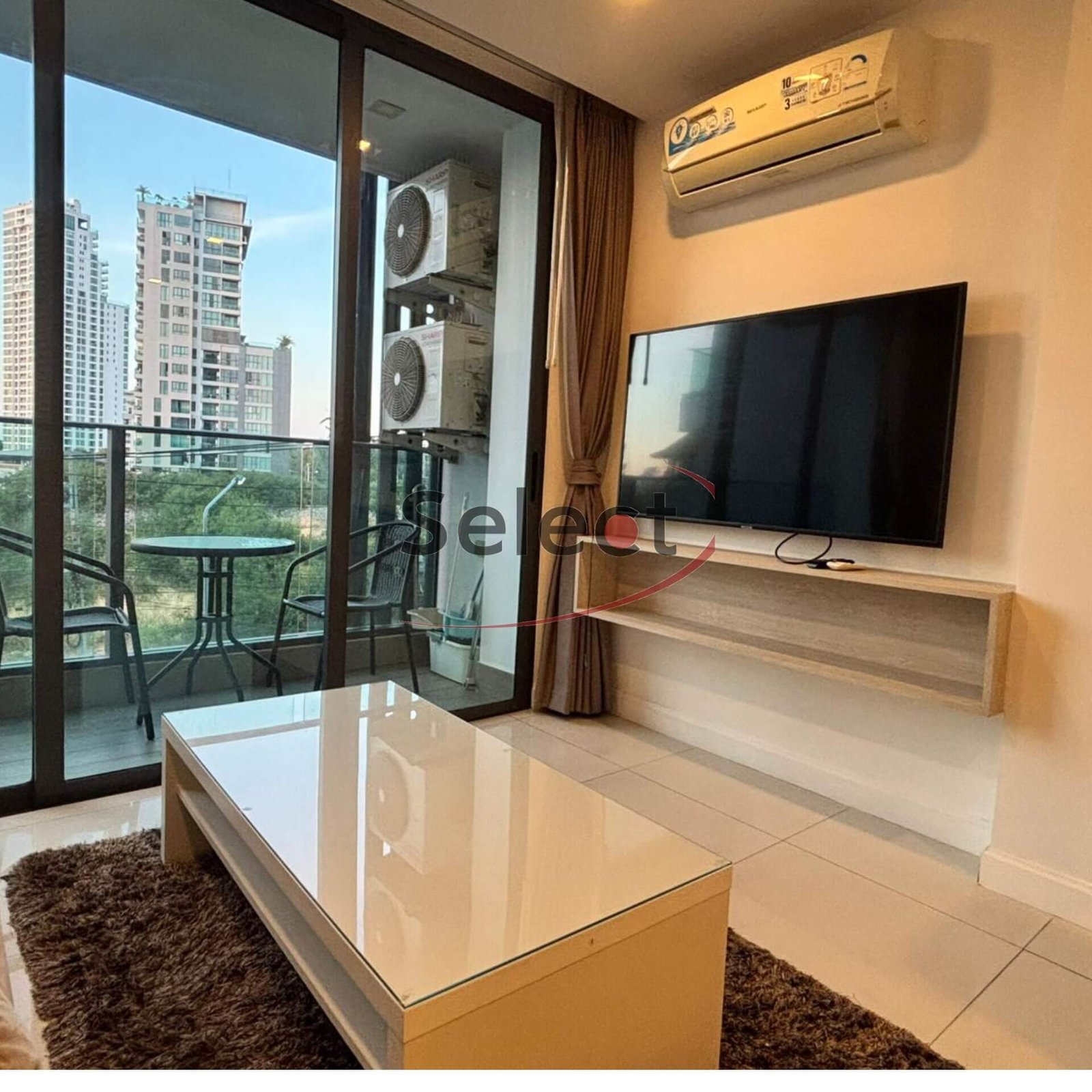 The Jewel Pratumnak – Sleek 15th-Floor High-Rise Living with Sky Facilities RS251278 - select property pattaya