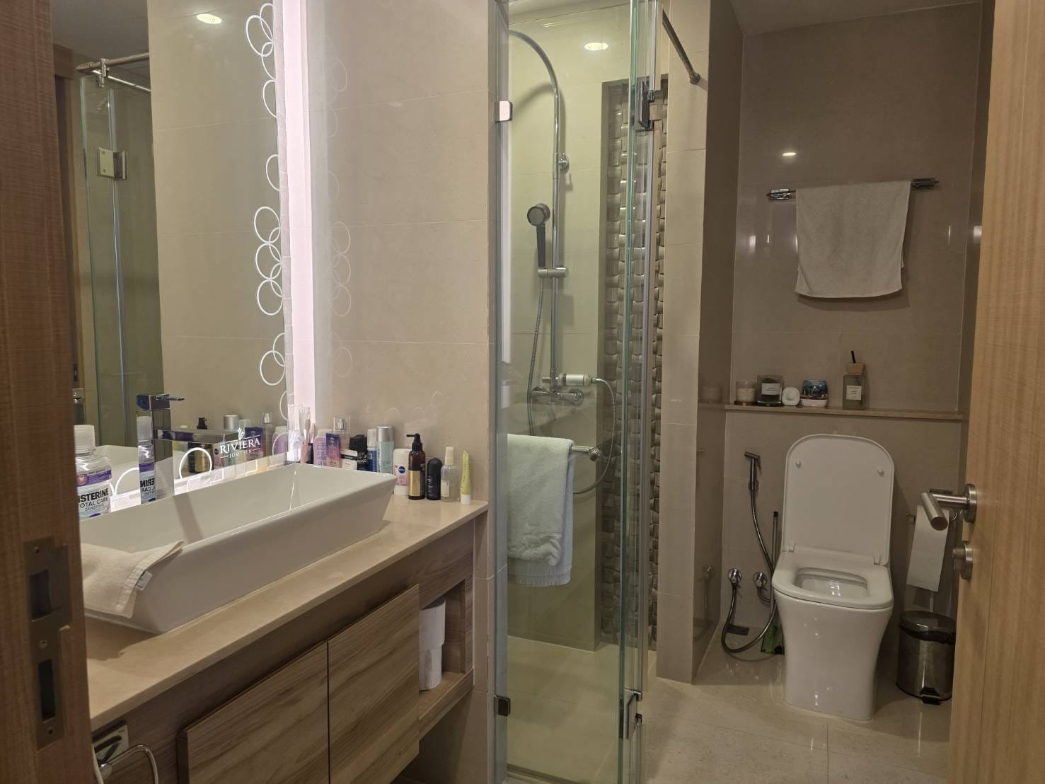 The Riviera Jomtien Award-Winning 2-Bedroom Corner Residence with Panoramic Sea Views SSF2512137 - select property pattaya