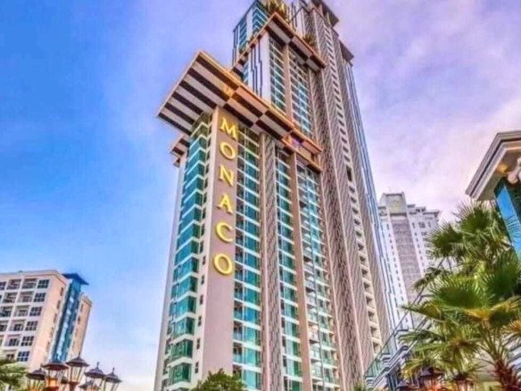 The Riviera Monaco Ultra-Luxury Pet-Friendly Living with Private Balcony Jacuzzi RS251274 - select property pattaya