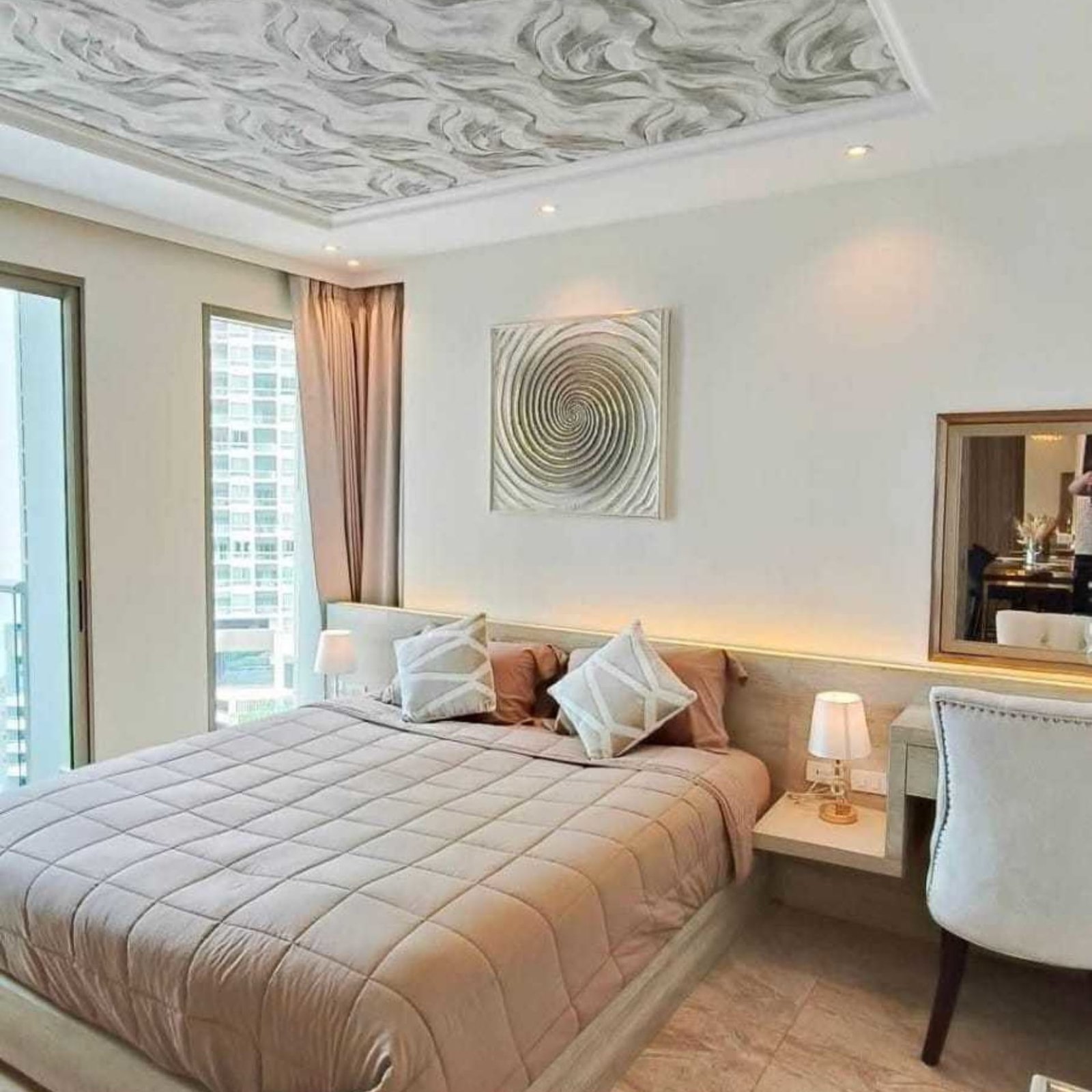 The Riviera Monaco Ultra-Luxury Pet-Friendly Living with Private Balcony Jacuzzi RS251274 - select property pattaya