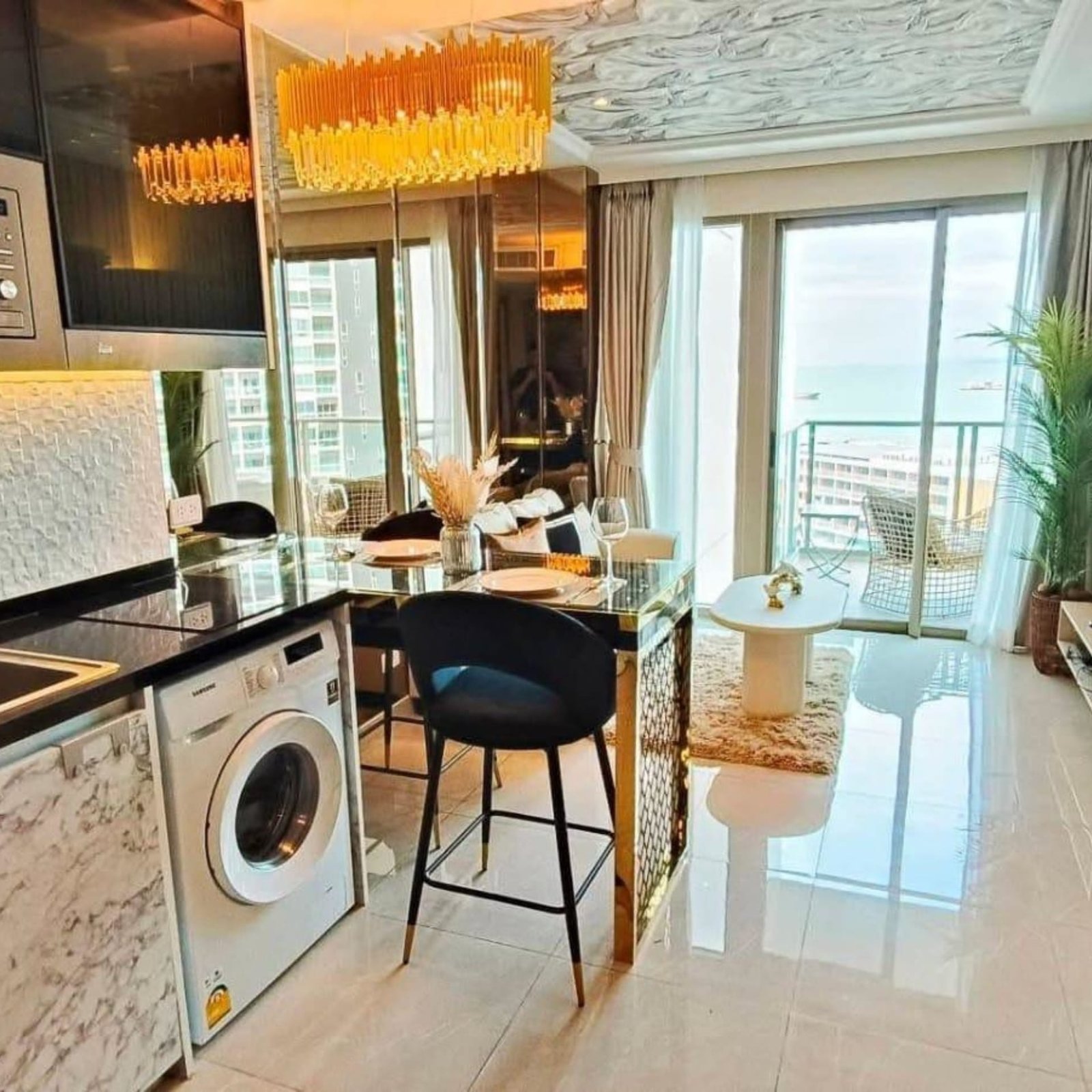 The Riviera Monaco Ultra-Luxury Pet-Friendly Living with Private Balcony Jacuzzi RS251274 - select property pattaya
