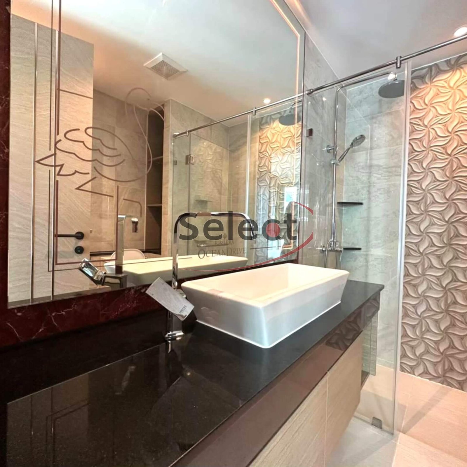 The Riviera Ocean Drive - High-Floor Sea View 1-Bedroom Luxury Suite RS260298 - select property pattaya