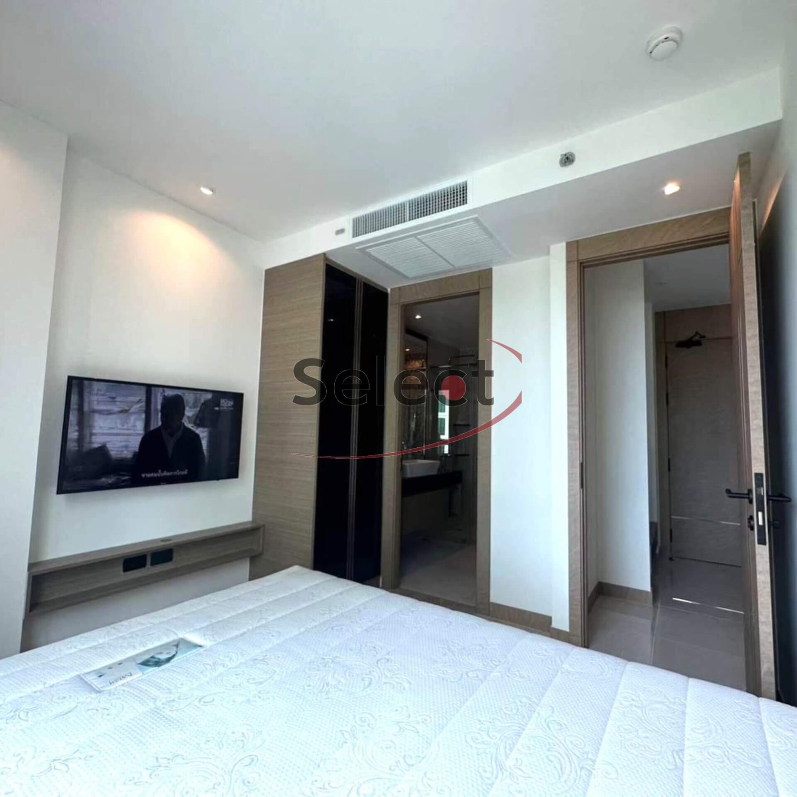 The Riviera Ocean Drive - High-Floor Sea View 1-Bedroom Luxury Suite RS260298 - select property pattaya