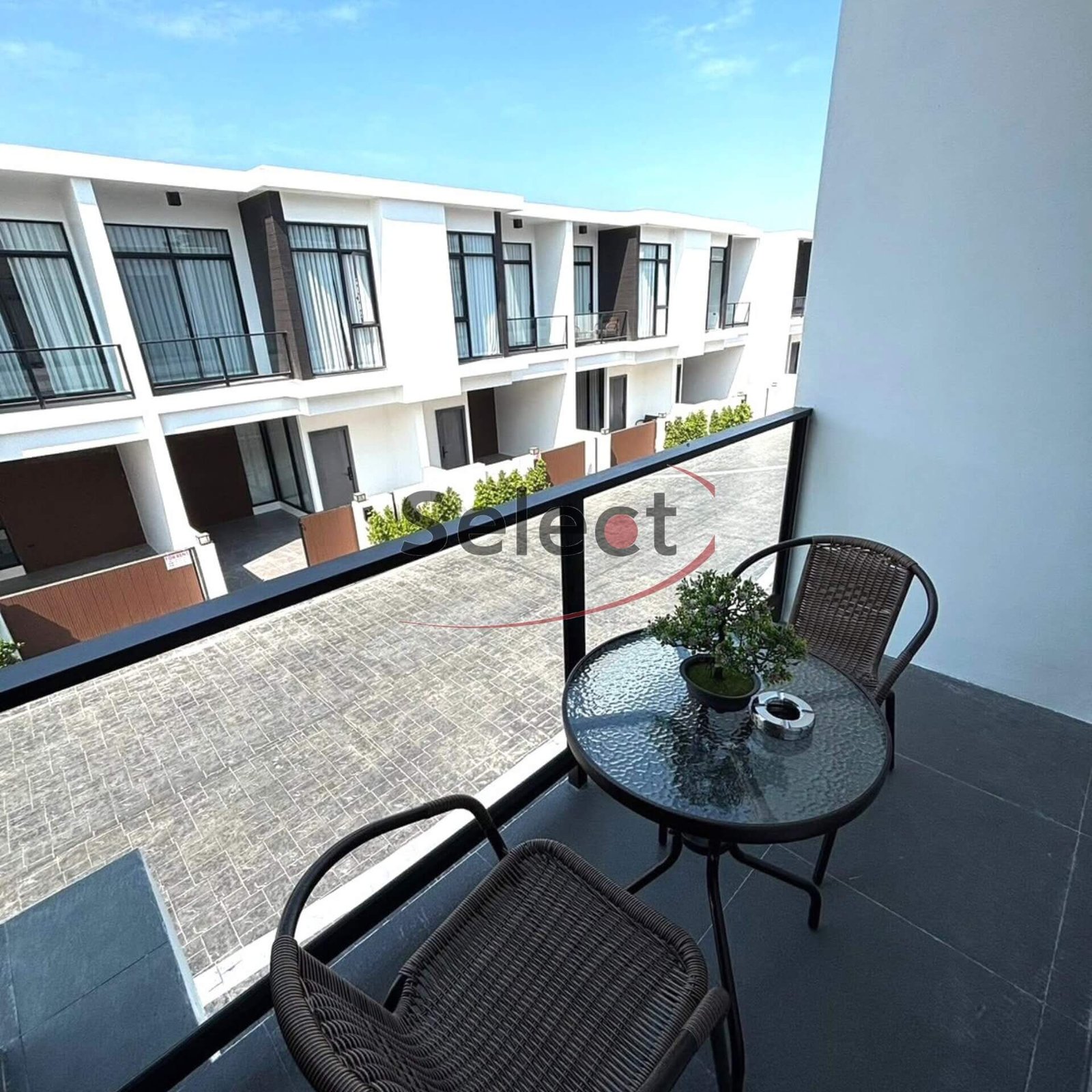 Tropical Oasis – 3-Bedroom Townhouse with Private Plunge Pool near Wongamat RS2602100 - select property pattaya