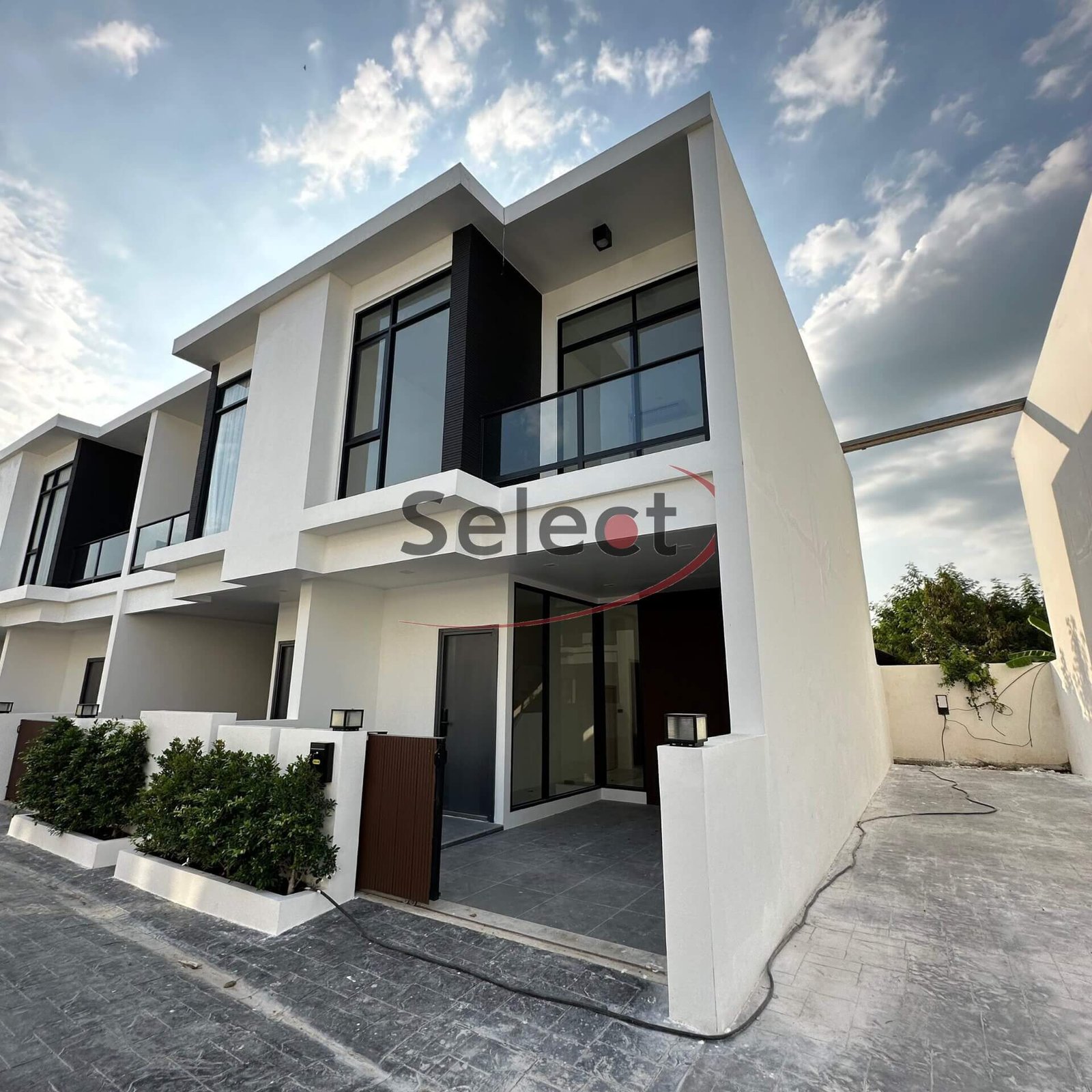 Villa La Richie Naklua – Contemporary 4-Bedroom Semi-Detached with Private Jacuzzi SSC2601167 – select property pattaya (6) Villa La Richie Naklua – Contemporary 4-Bedroom Semi-Detached with Private Jacuzzi SSC2601167 - select property pattaya