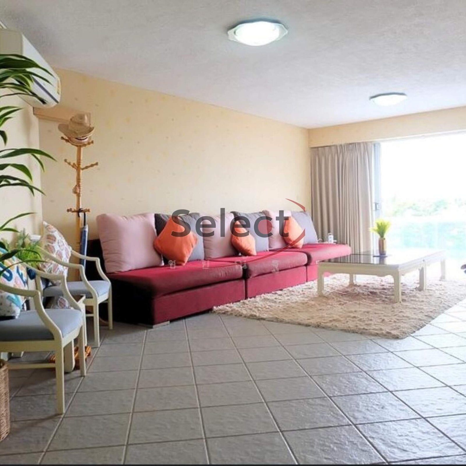 Villa Navin Jomtien – Iconic 150sqm Beachfront Residence with Infinite Renovation Potential SST2601166 - select property pattaya