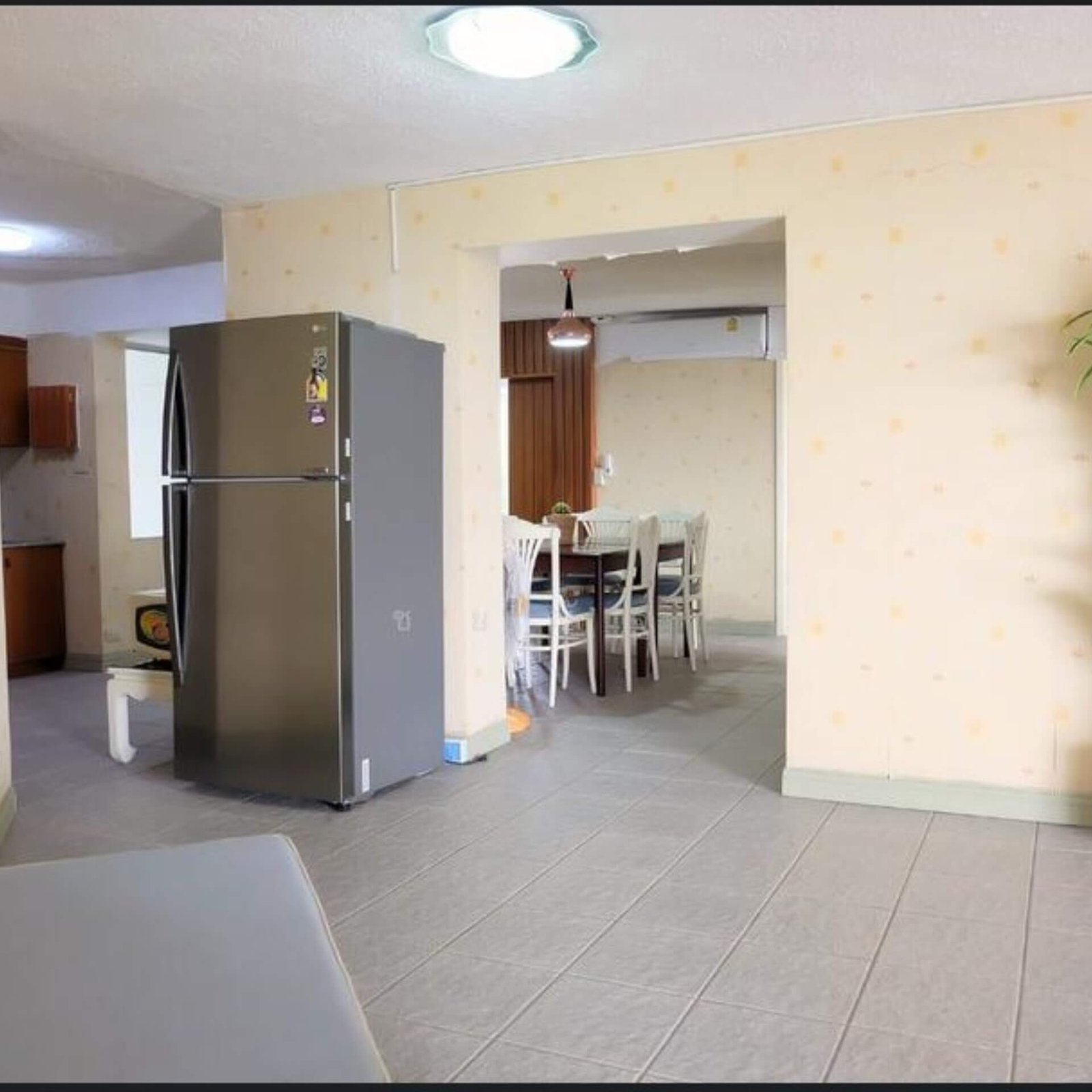 Villa Navin Jomtien – Iconic 150sqm Beachfront Residence with Infinite Renovation Potential SST2601166 - select property pattaya