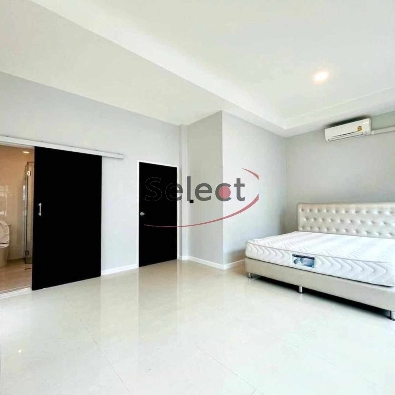 Zensiri Midtown Villas Exclusive 4-Bedroom Luxury Villa in South Pattaya - RS2602103