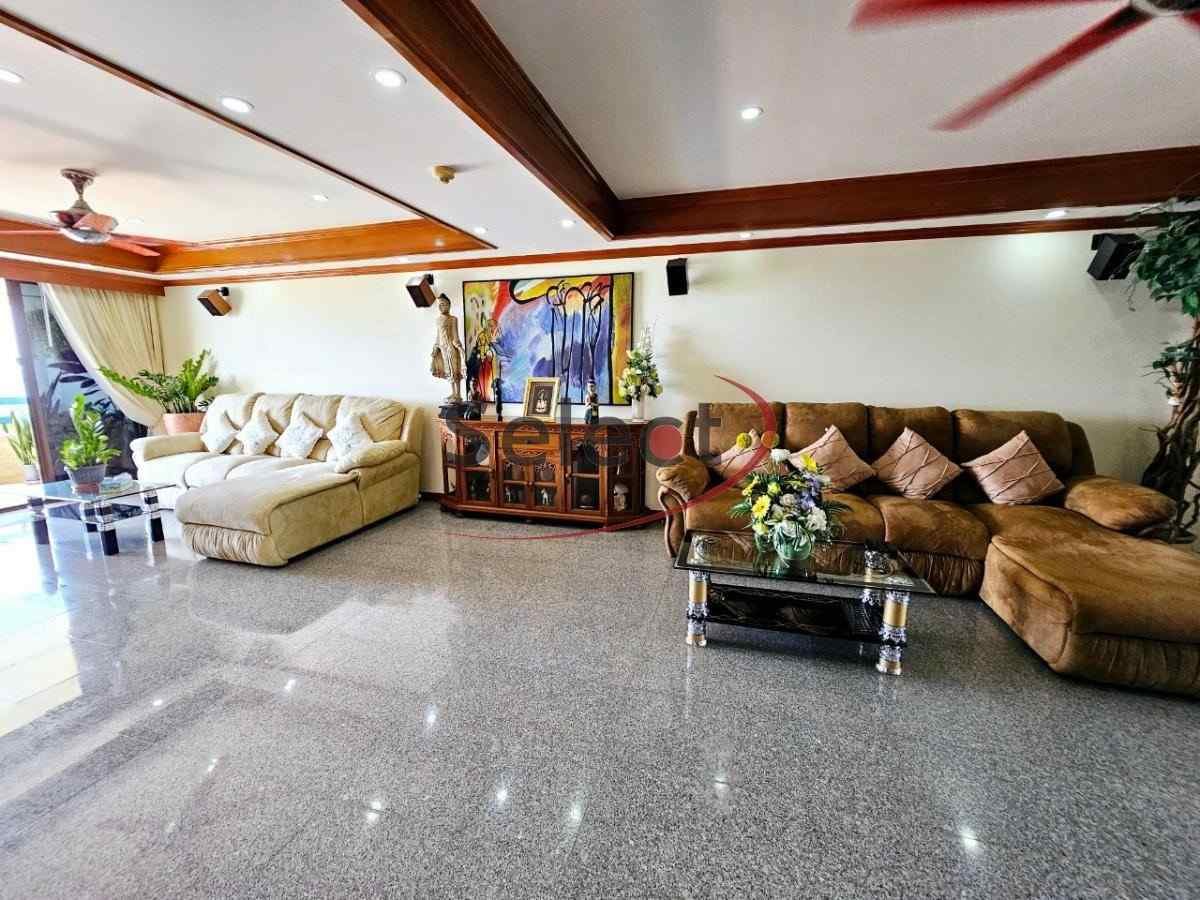 SCT2605450 Jomtien Plaza Condotel – 6th Floor Sea view (12) SCT2605450 Jomtien Plaza Condotel - 6th Floor Sea view