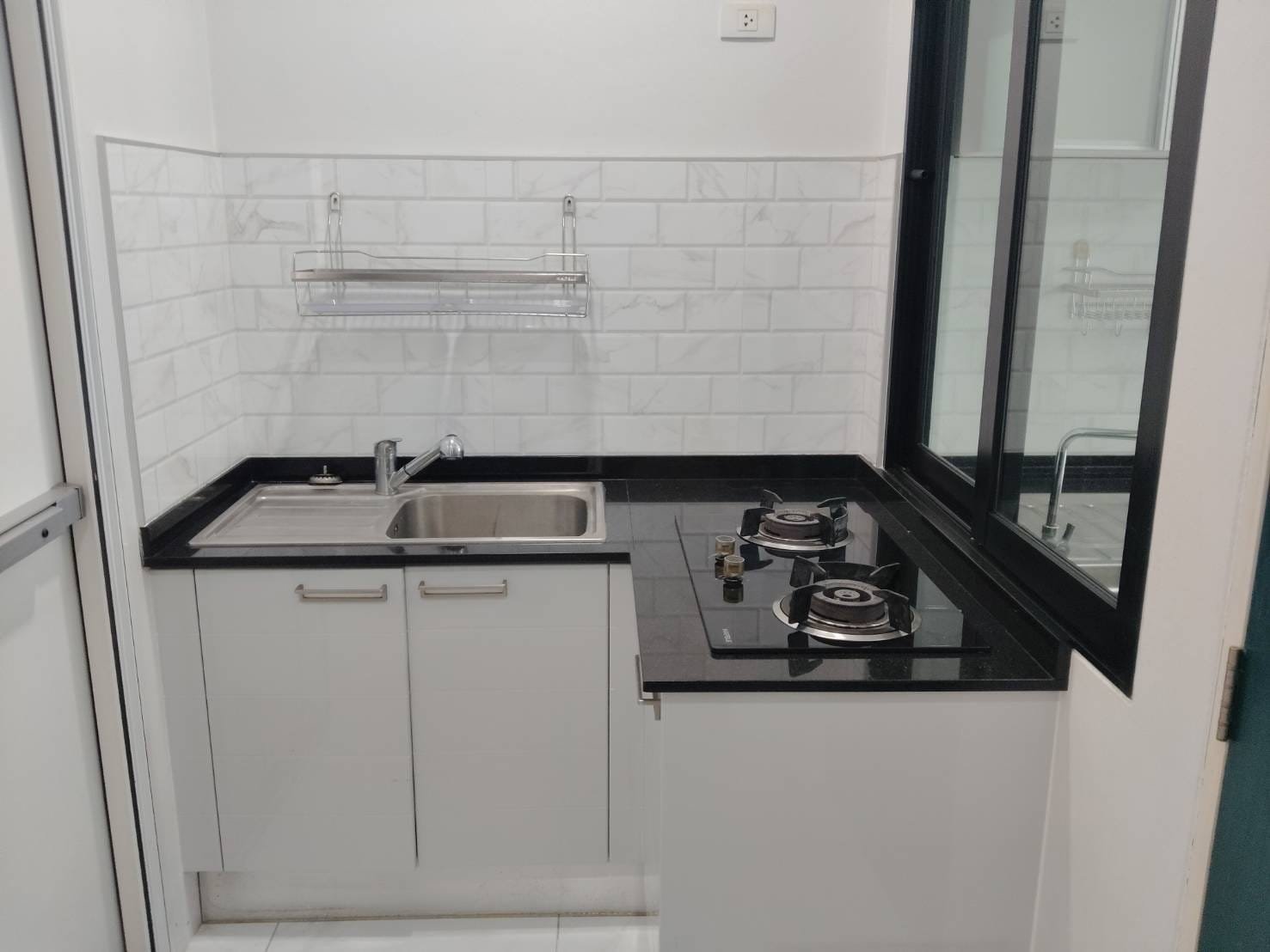 3-Bedroom House for Sale in Permsub Garden Resort Pattaya (13) 3-Bedroom House for Sale in Permsub Garden Resort Pattaya - Nong Prue