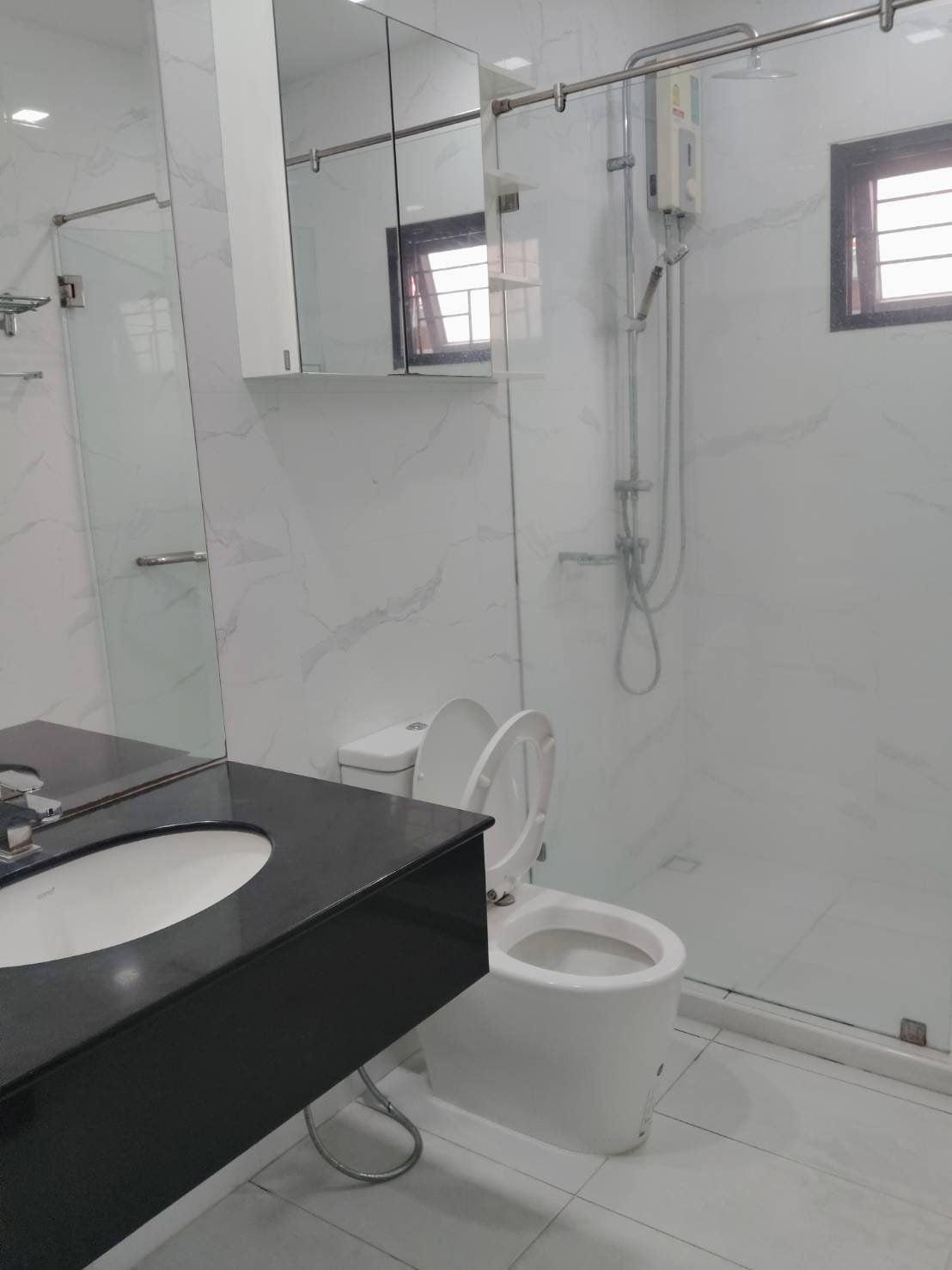 3-Bedroom House for Sale in Permsub Garden Resort Pattaya (16) 3-Bedroom House for Sale in Permsub Garden Resort Pattaya - Nong Prue