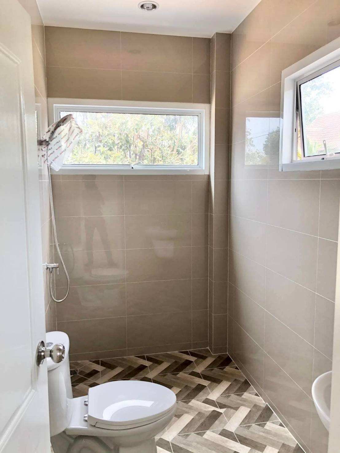 Exclusive 4-Bedroom Two-Storey Corner House in Soi Boon Samphan Pattaya (20) Exclusive 4-Bedroom Two-Storey Corner House in Soi Boon Samphan Pattaya -Nong Prue