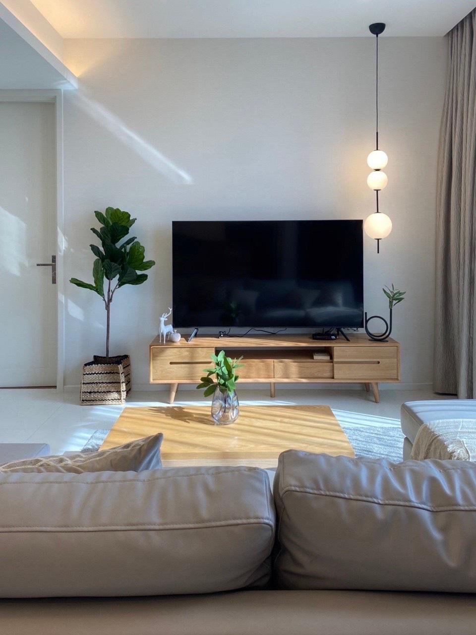RC260715 The Bangkok Sathorn – Luxury 1-Bedroom Condo For Rent Near BTS Surasak - 12A th Floor