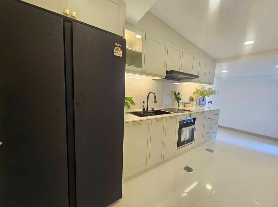 RS260703 Permsub Garden Home Newly Renovated Single House - Soi Siam Pattaya