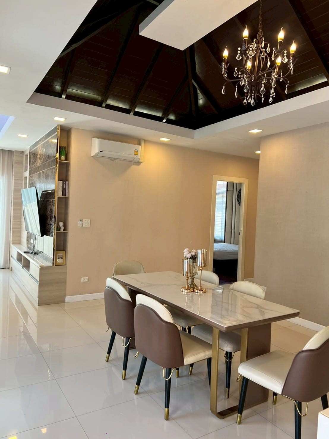 RS260706 Renovated 3-Bedroom House at Sirisa 16 Village Soi Siam Country Club