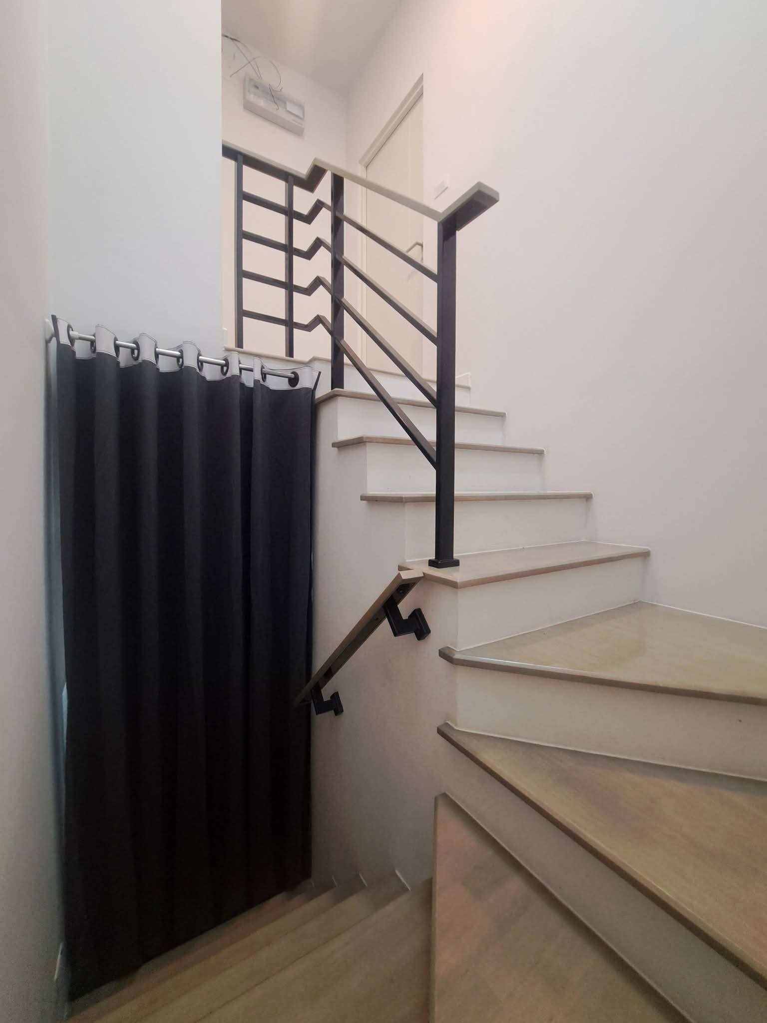 RS260714 Anasiri Ramkhamhaeng – Modern 2-Story Townhome Fully Furnished for Rent