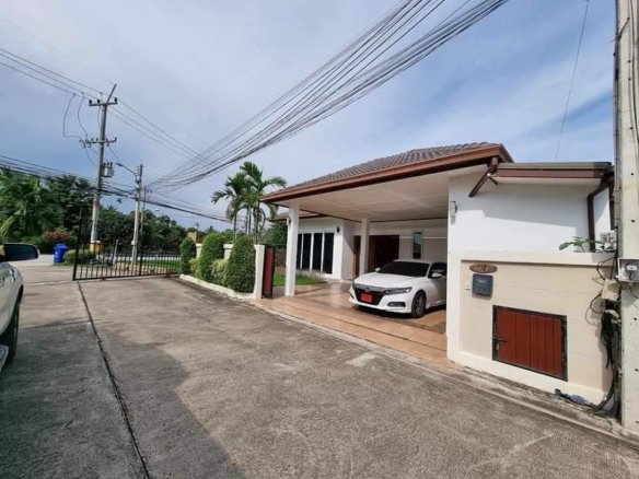 RS260722 Garden Ville 1 Spacious 3-Bedroom Pool Villa - Huay Yai, Pattaya