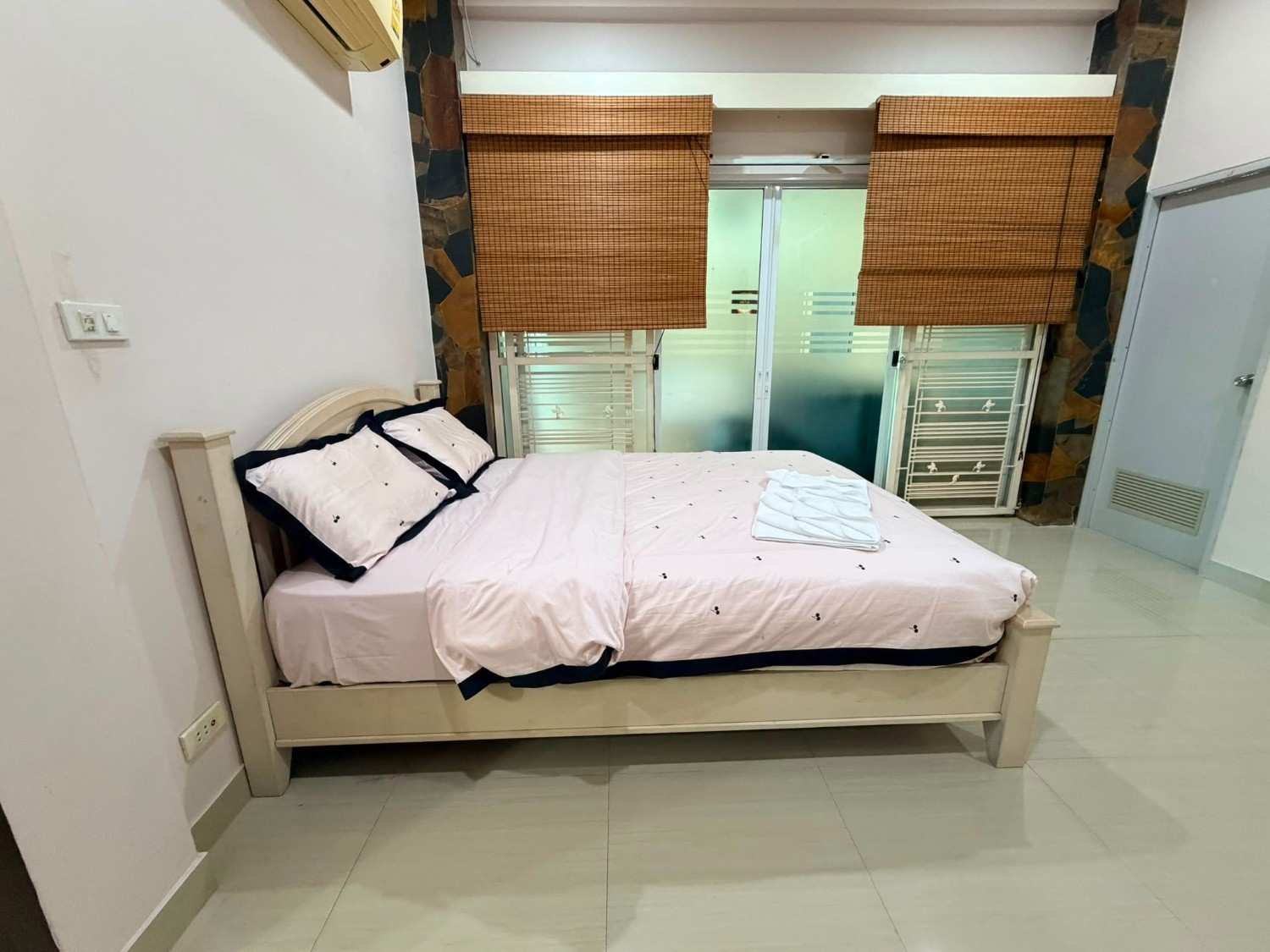 SCF260705 -RS260704 Pattaya Village Hill 1 – Nong Prue (35) SCF260705 -RS260704 Pattaya Village Hill 1 - Nong Prue