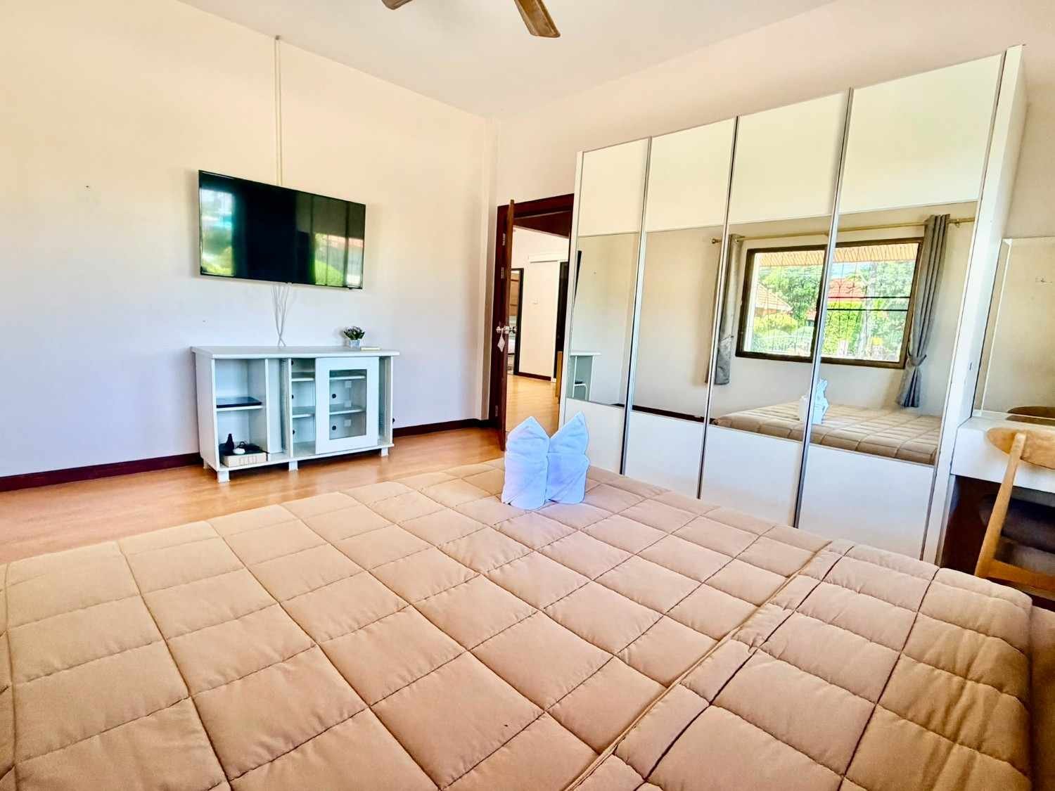 SCF260705 -RS260704 Pattaya Village Hill 1 – Nong Prue (49) SCF260705 -RS260704 Pattaya Village Hill 1 - Nong Prue