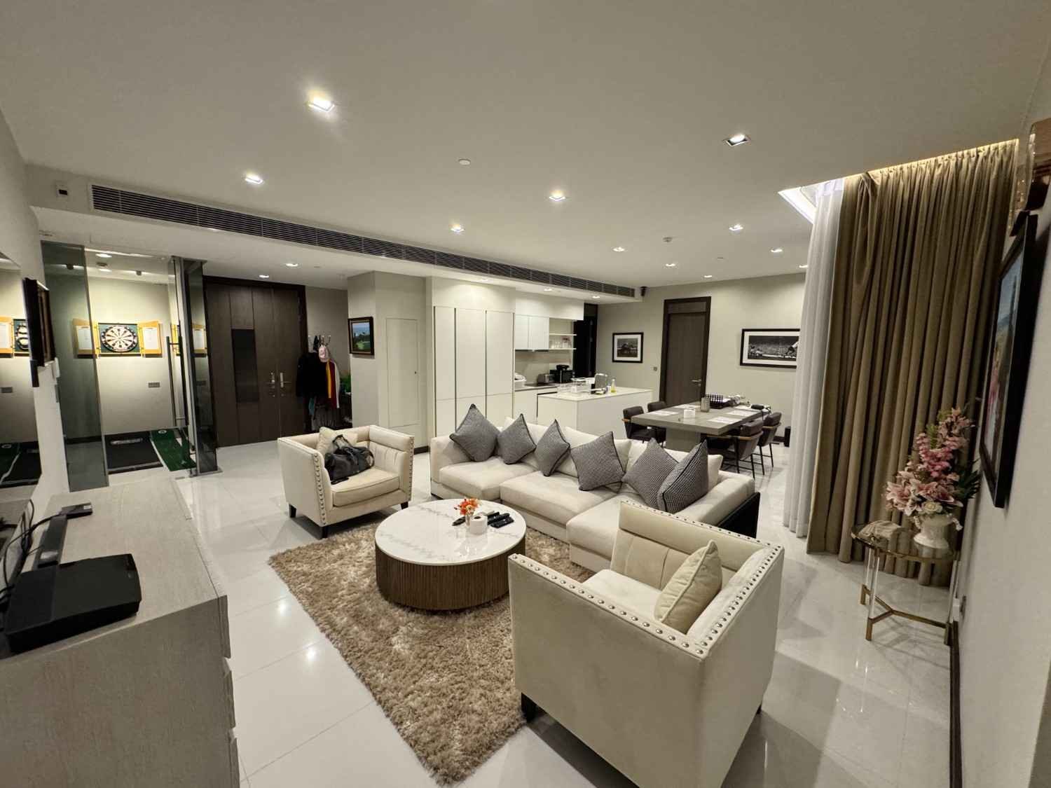 SCF260708 Q1 Penthouse Sukhumvit Soi 6 Nana area – 31st Floor City View (27) SCF260708 Q1 Penthouse Sukhumvit Soi 6 Nana area - 31st Floor City View