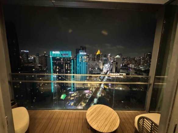 SCF260708 Q1 Penthouse Sukhumvit Soi 6 Nana area - 31st Floor City View