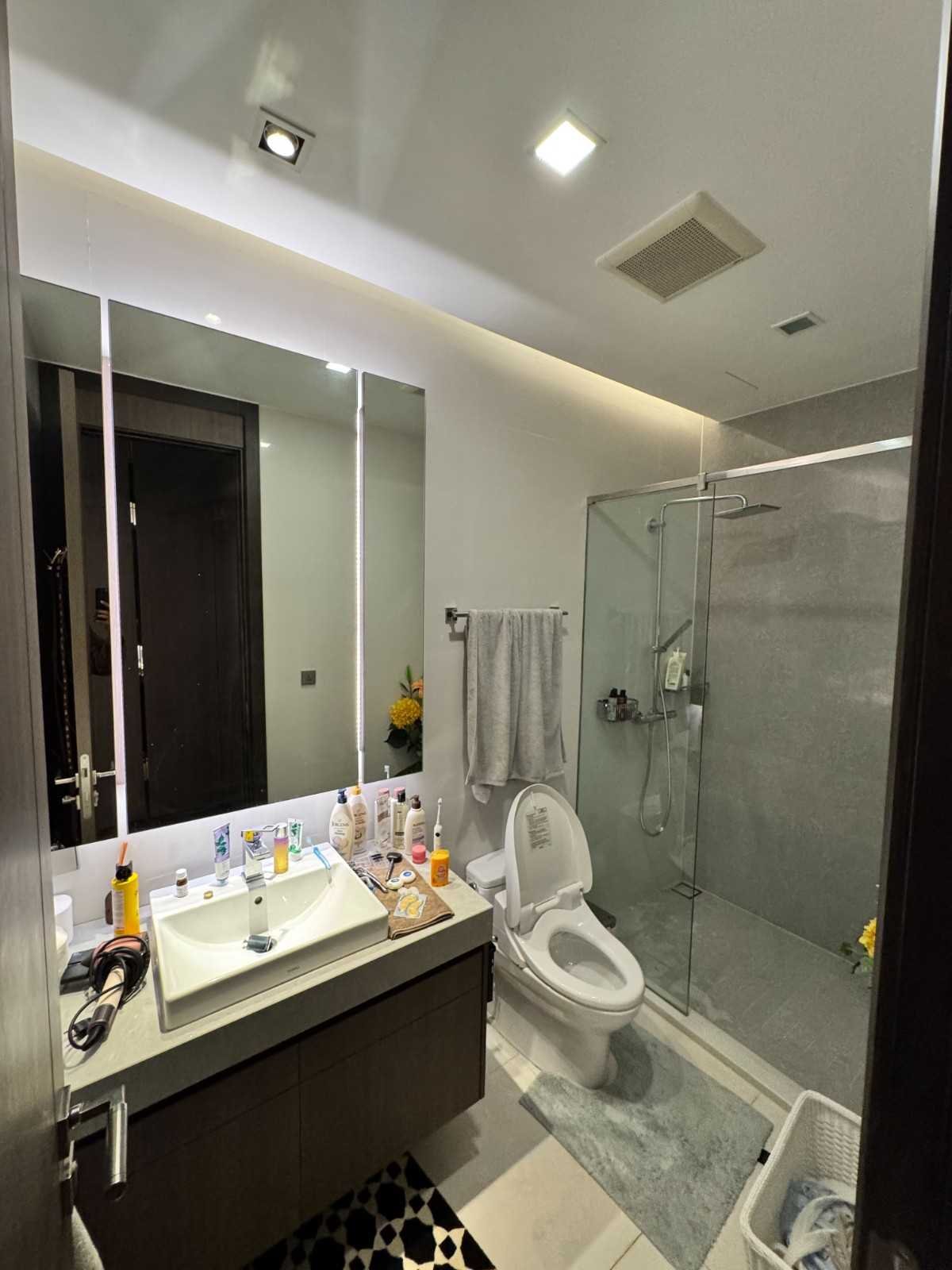 SCF260708 Q1 Penthouse Sukhumvit Soi 6 Nana area – 31st Floor City View (38) SCF260708 Q1 Penthouse Sukhumvit Soi 6 Nana area - 31st Floor City View
