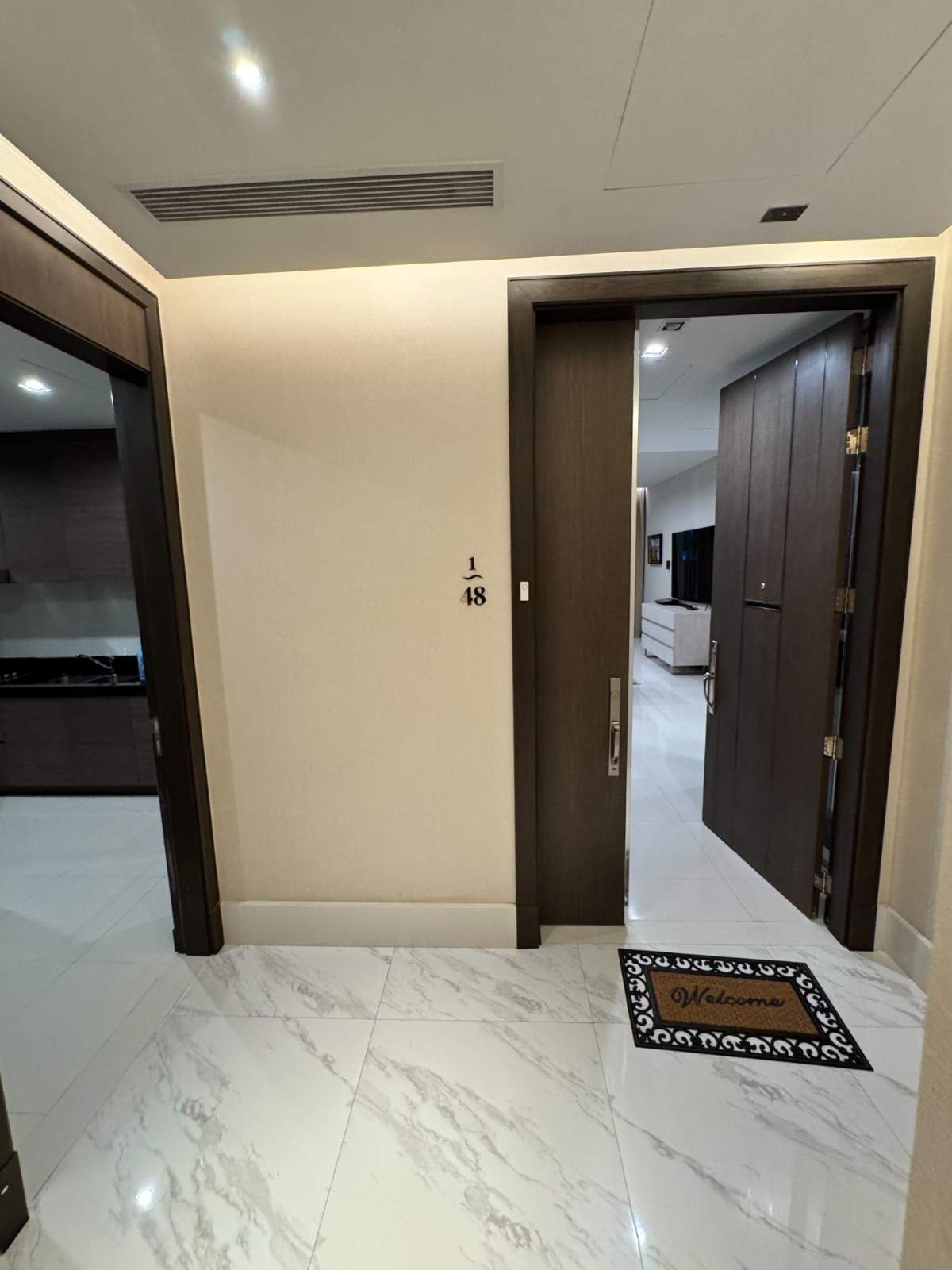 SCF260708 Q1 Penthouse Sukhumvit Soi 6 Nana area – 31st Floor City View (7) SCF260708 Q1 Penthouse Sukhumvit Soi 6 Nana area - 31st Floor City View