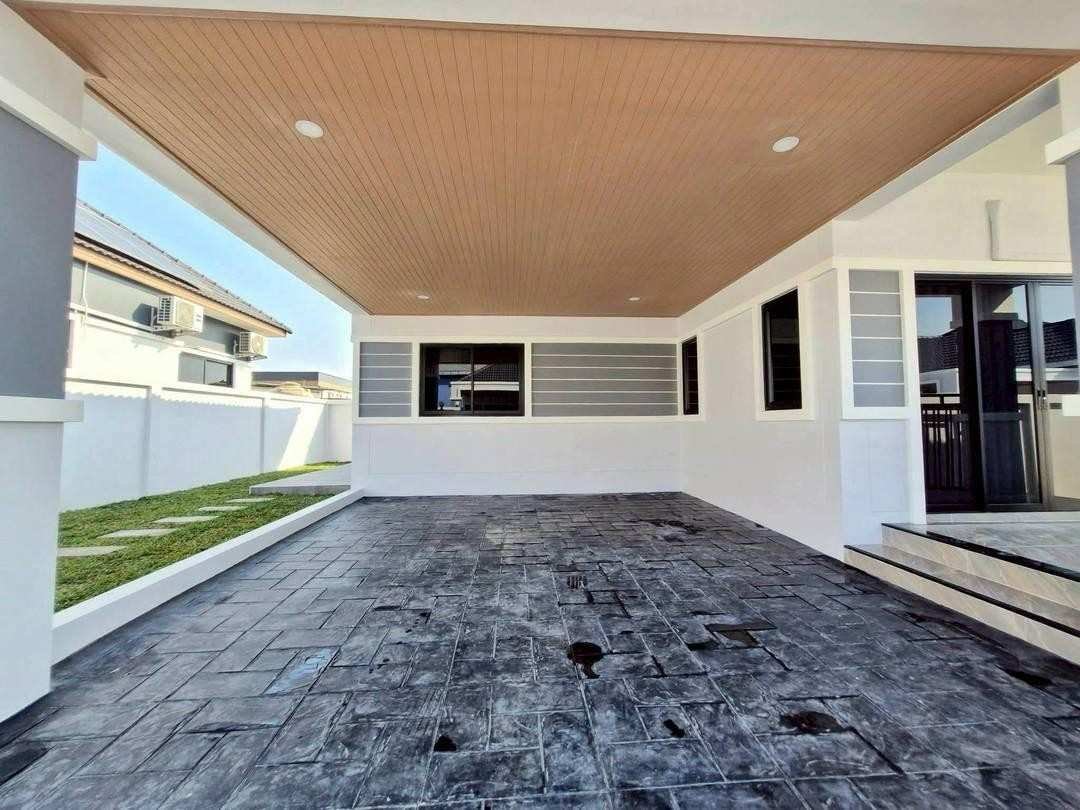 SCF260718 Newly Built 3-Bedroom Single House Near Motorway in Pattaya – Huay Yai (3) SCF260718 Newly Built 3-Bedroom Single House Near Motorway in Pattaya - Huay Yai