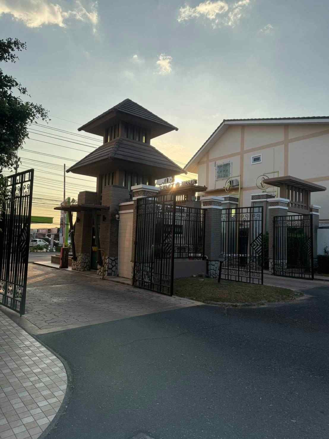 SCF260723 Baan Sirisa 16 2-Bedroom Pool Villa - Nong Prue
