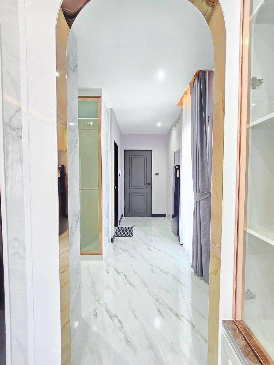 SCT260730 Central Park 2 Pattaya – Fully Furnished 4-Bedroom Luxury Pool Villa