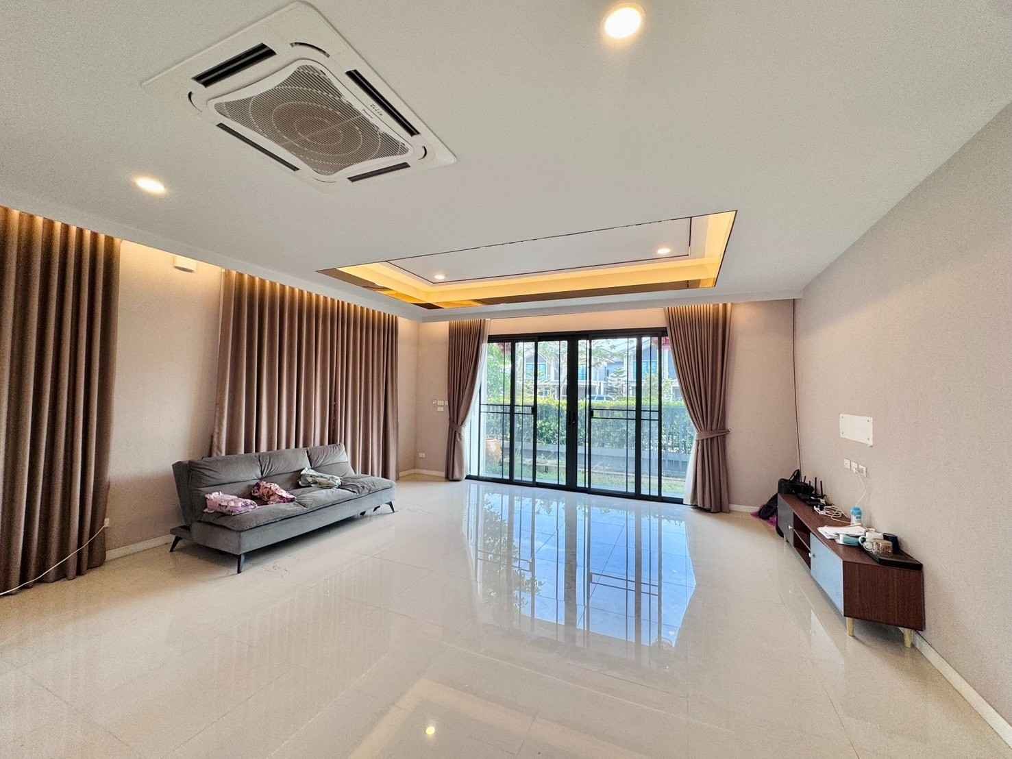SSF260713 The Palm Parco Pattaya 3-Bedroom Family Home – Nong Pla Lai (9) SSF260713 The Palm Parco Pattaya 3-Bedroom Family Home - Nong Pla Lai