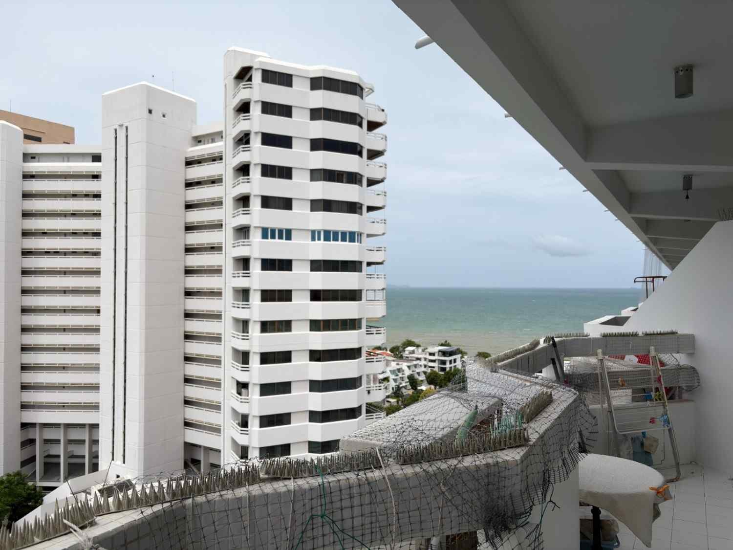 SSF260745 Jomtien Condotel - 10th Floor Sea and City views