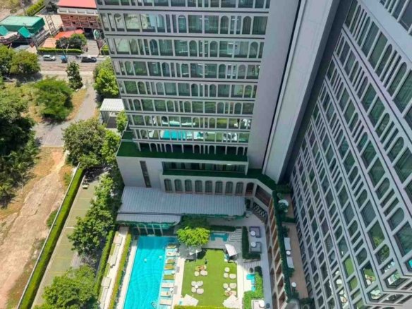 SST260735 Centric Seas Pattaya 2nd Rd - 18th Floor Buliding A Combined City & Sea View