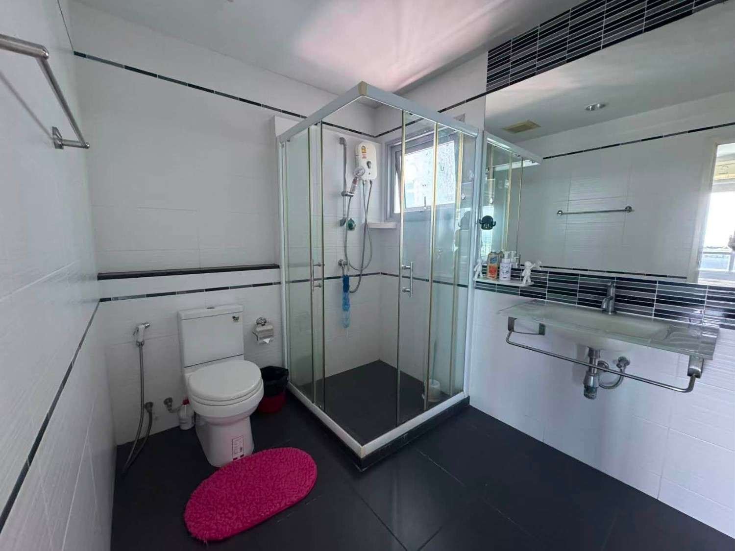 SST260735 Centric Seas Pattaya 2nd Rd - 18th Floor Buliding A Combined City & Sea View