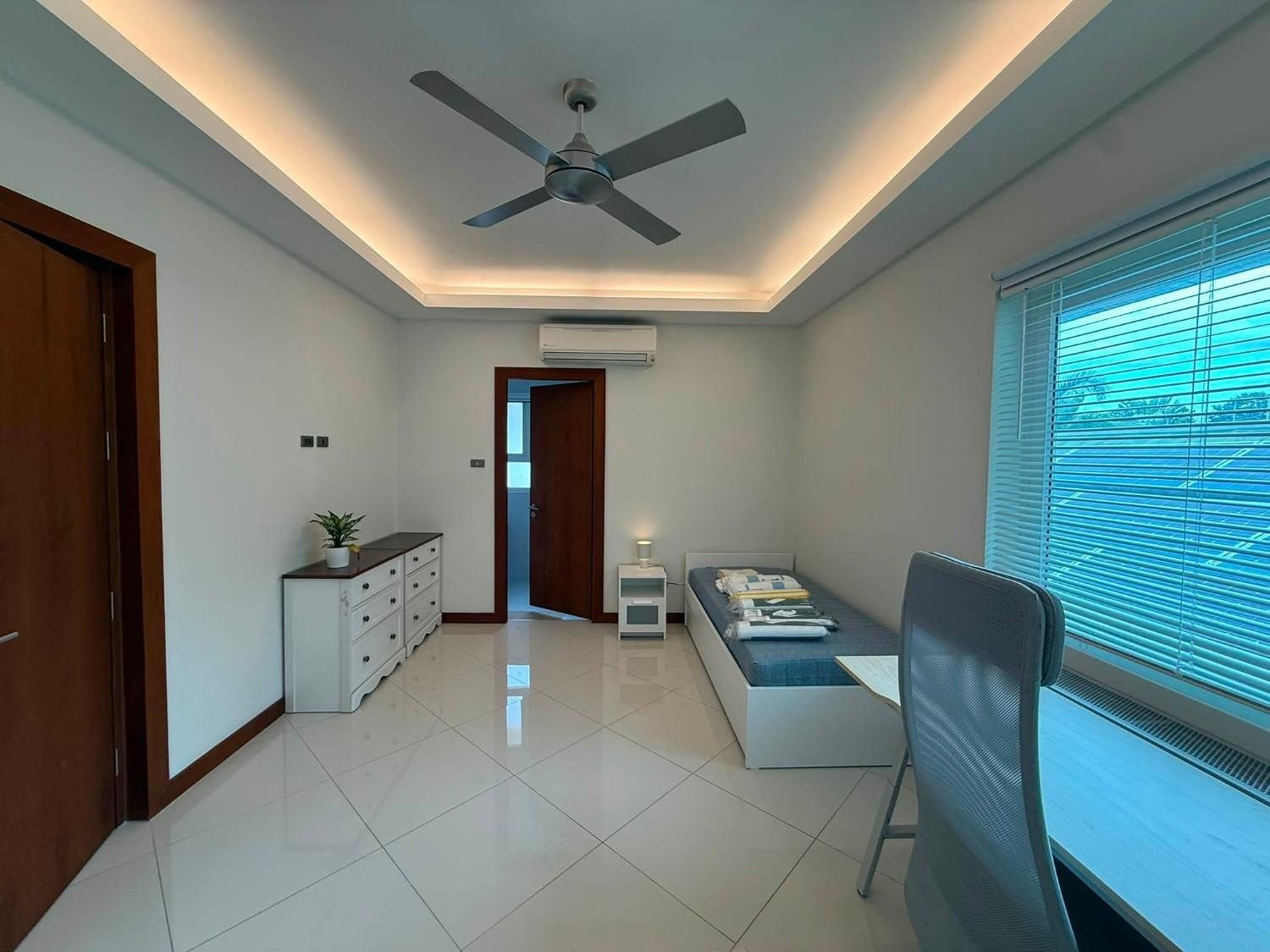 RS260802 Spacious 4-Bedroom Private Pool Villa – Nong Pla Lai (20) RS260802 Spacious 4-Bedroom Private Pool Villa - Nong Pla Lai
