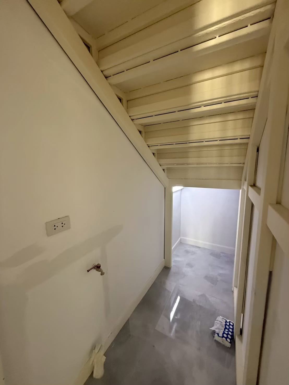 RS260805 Charming 3-Bedroom Single House with Attic for Rent Near Maprachan Lake