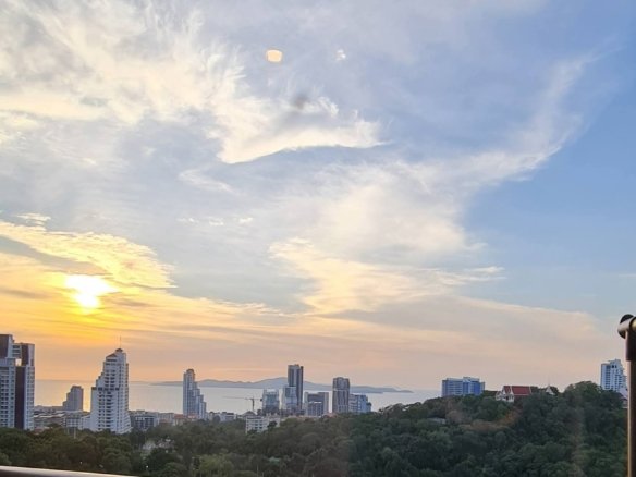 RS260810 Unixx South Pattaya Pratumnak Hill - 31st Floor Garden View