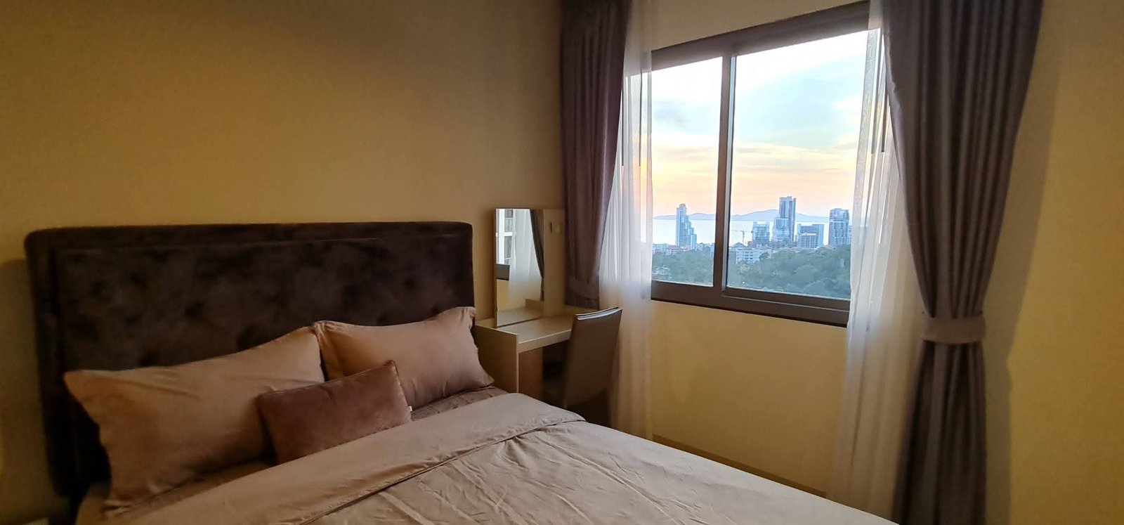 RS260810 Unixx South Pattaya Pratumnak Hill - 31st Floor Garden View