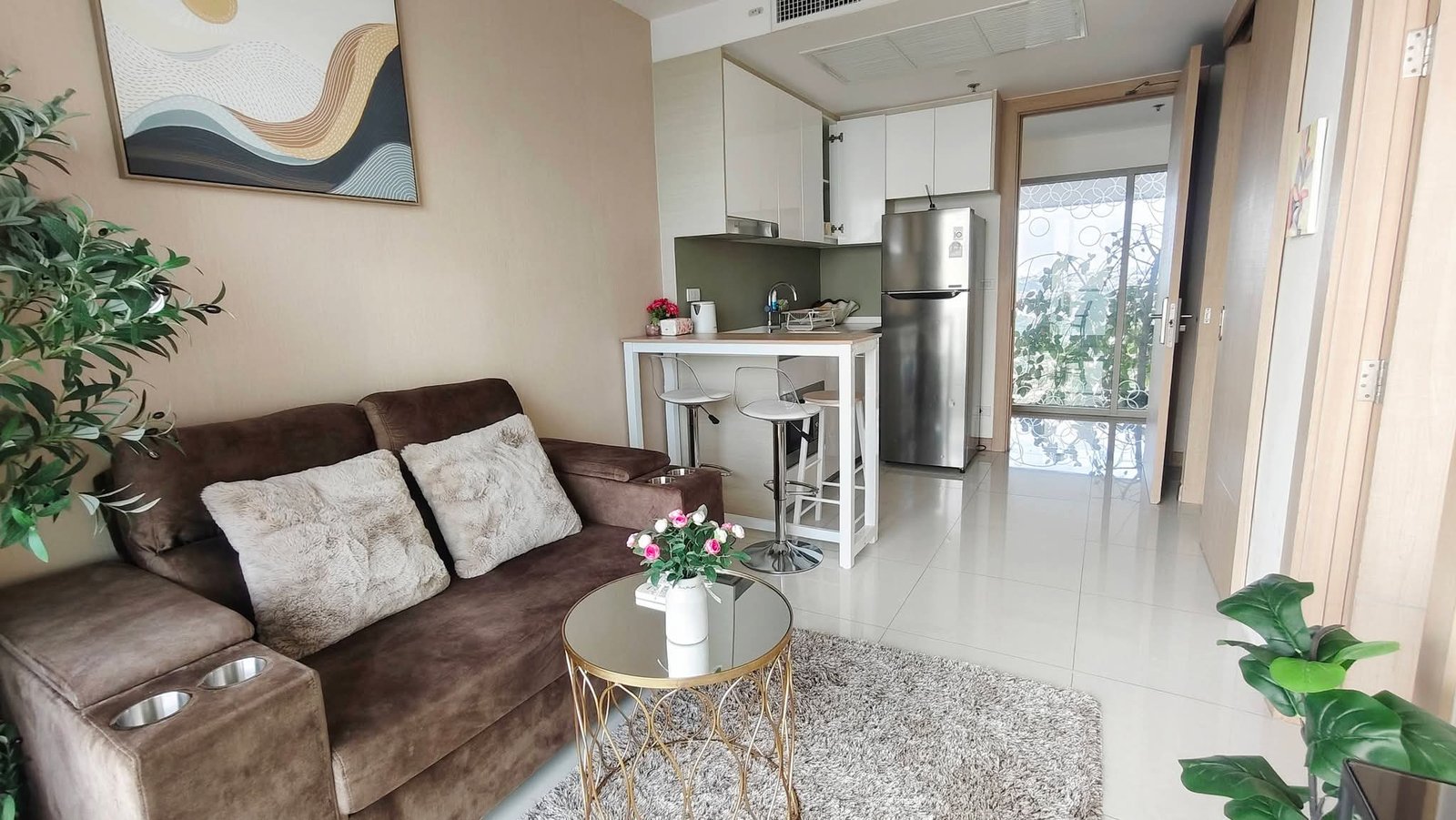 RS260811 Riviera Jomtien Condo - 28th floor Sea View & City View