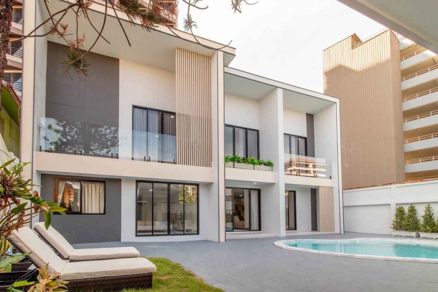 SCT260747 Luxury Pool Villa 7-Bedroom in Soi Peniat Chang Central Pattaya (4) SCT260747 Luxury Pool Villa 7-Bedroom in Soi Peniat Chang Central Pattaya