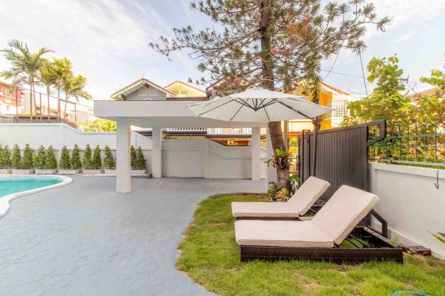 SCT260747 Luxury Pool Villa 7-Bedroom in Soi Peniat Chang Central Pattaya (6) SCT260747 Luxury Pool Villa 7-Bedroom in Soi Peniat Chang Central Pattaya