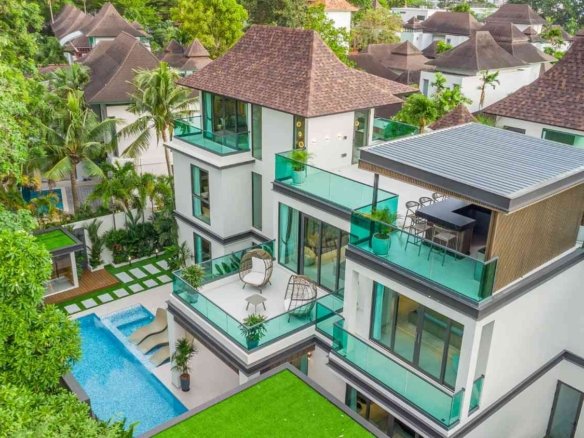 SCT260805 Nagawari 18 : Luxury 3-Storey Modern Pool Villas - Na Jomtien 6
