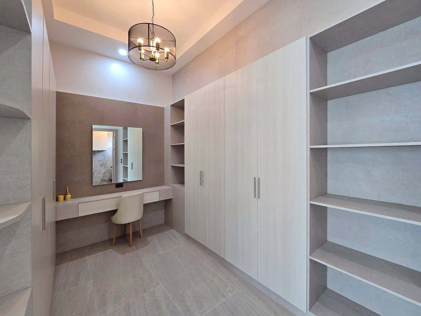 SCT260808 Luxury Brand New 4-Bedroom Pool Villa – Soi Chaiyaphon Withi 22 (15) SCT260808 Luxury Brand New 4-Bedroom Pool Villa - Soi Chaiyaphon Withi 22