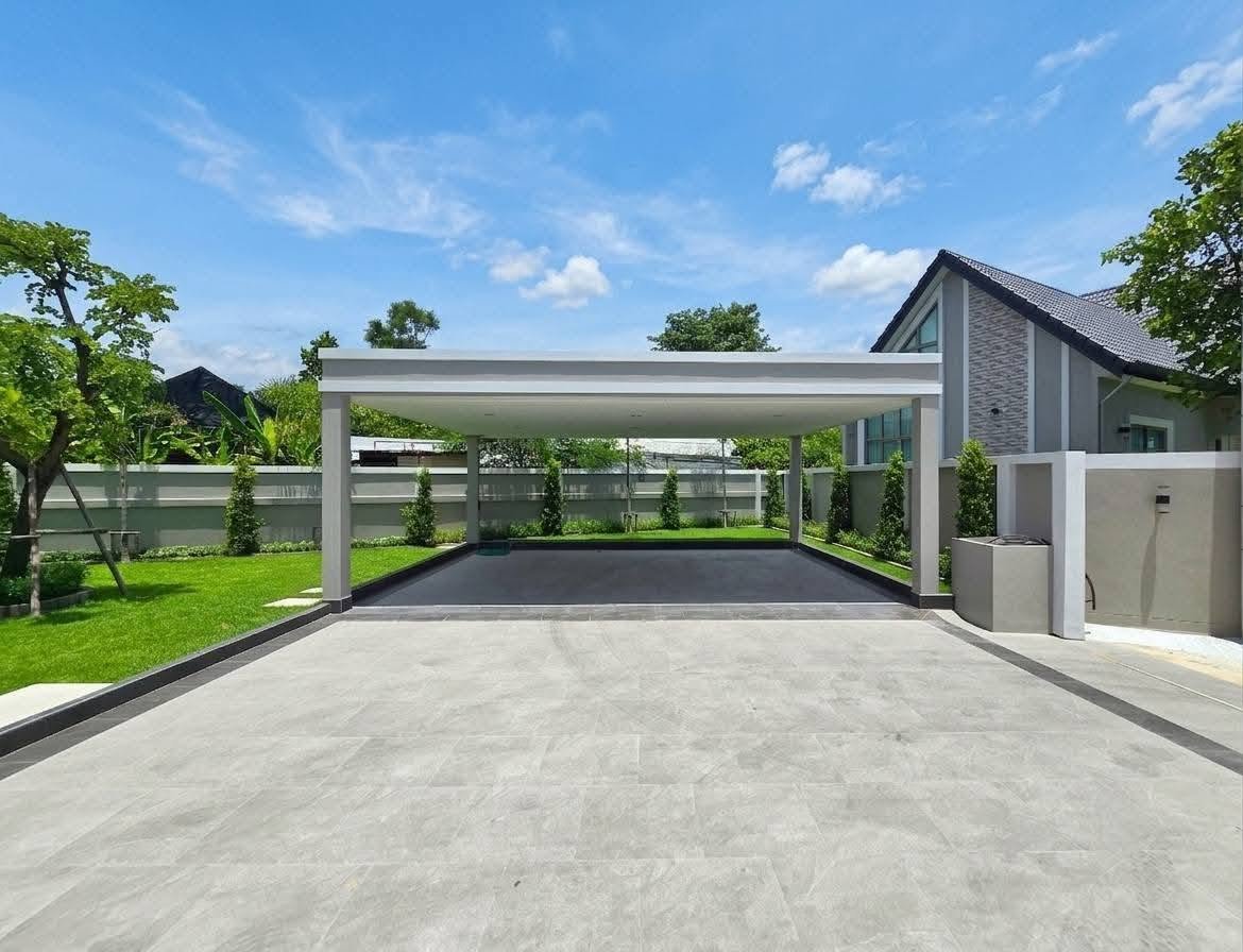 SCT260808 Luxury Brand New 4-Bedroom Pool Villa – Soi Chaiyaphon Withi 22 (5) SCT260808 Luxury Brand New 4-Bedroom Pool Villa - Soi Chaiyaphon Withi 22