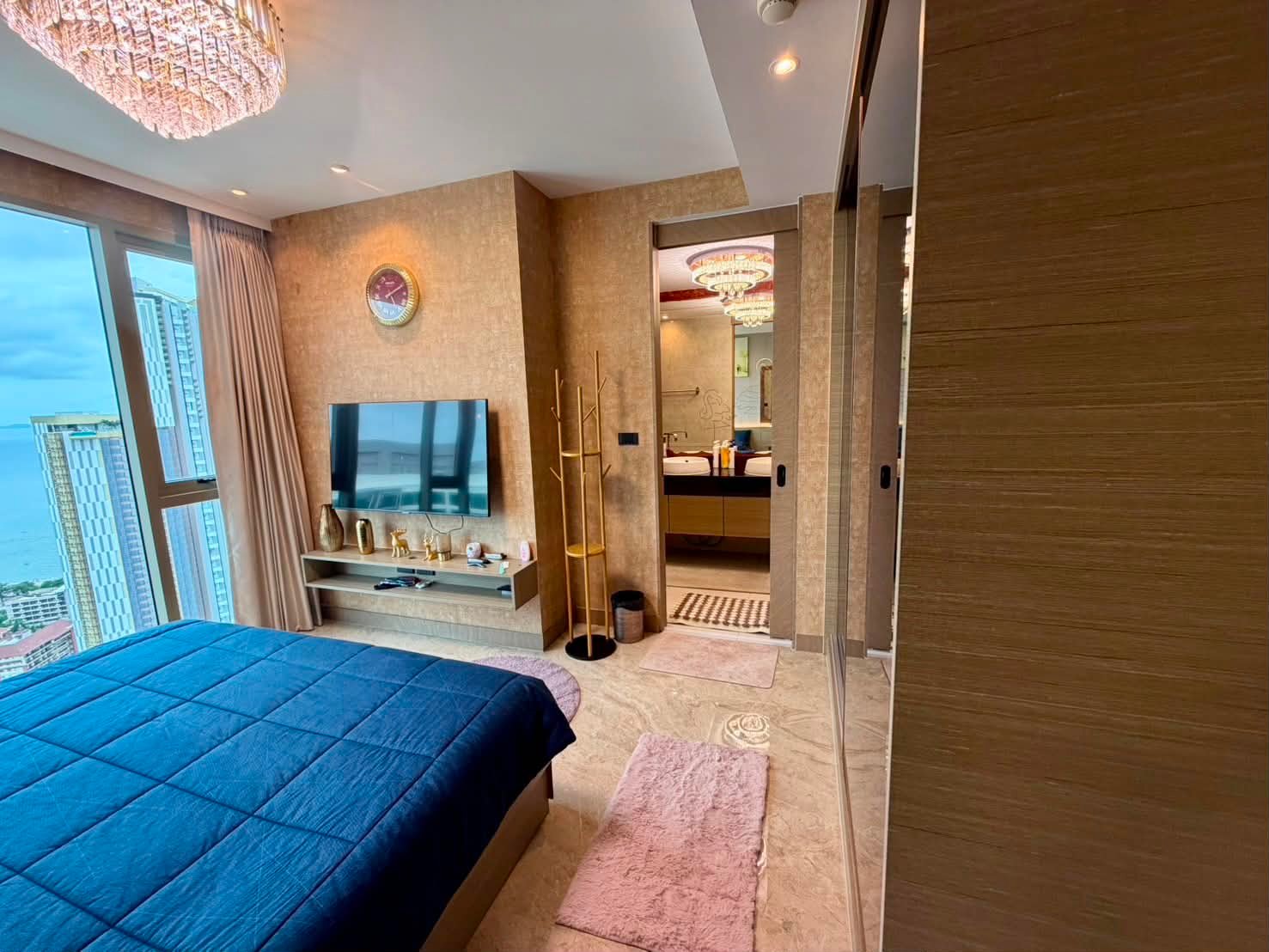 SSF260819 Riviera Ocean Drive Jomtien 2nd Road - 40th Floor Panoramic Sea View