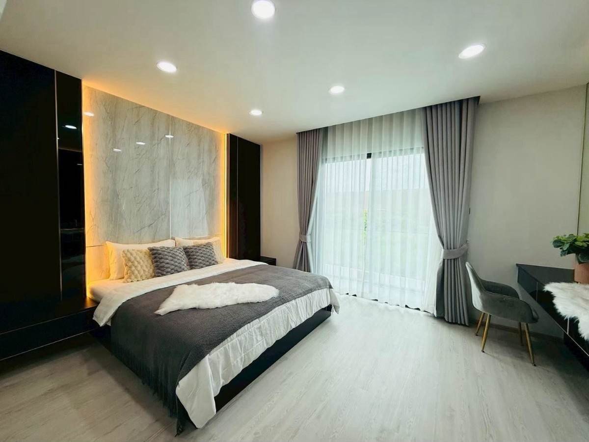 RC260913 Luxury Private Pool Villa for Rent in Jomtien (11) RC260913 Luxury Private Pool Villa for Rent in Jomtien