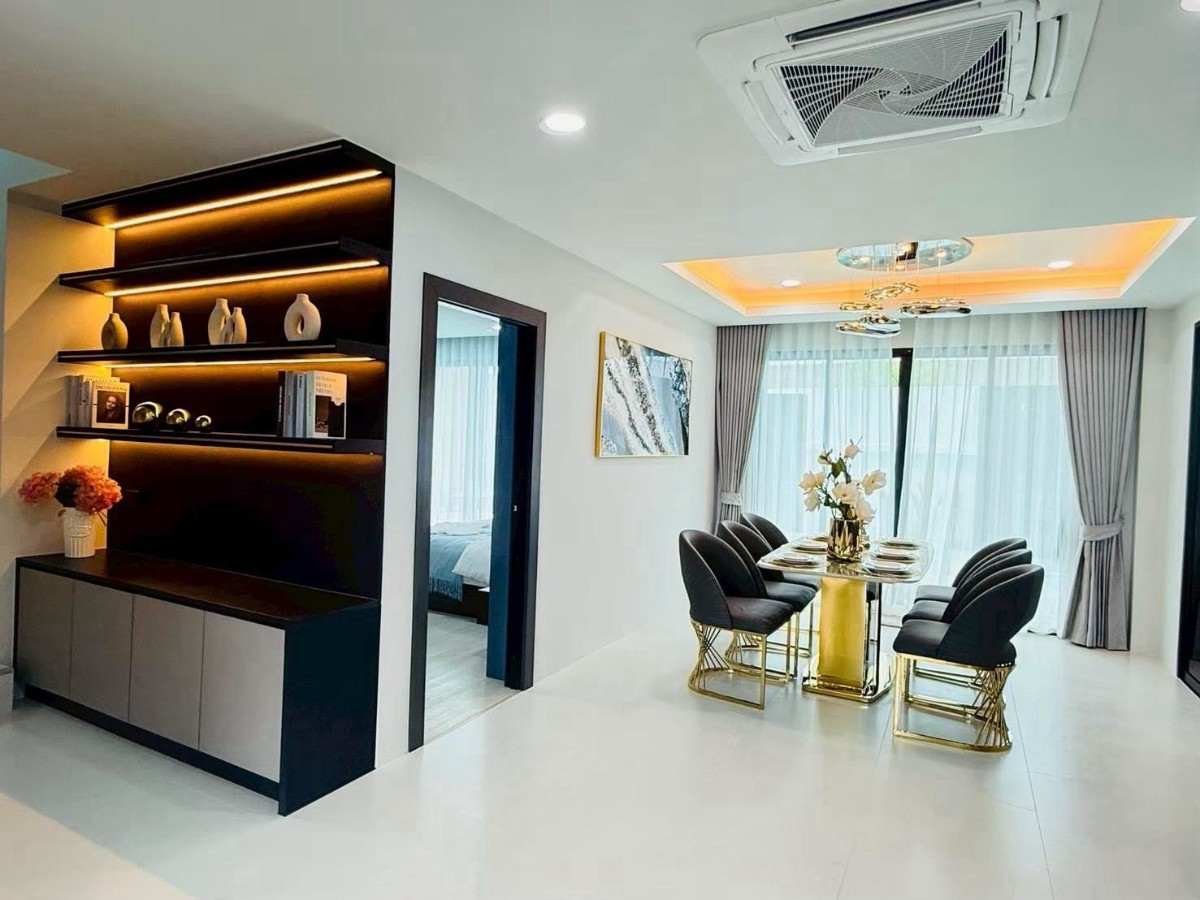 RC260913 Luxury Private Pool Villa for Rent in Jomtien (12) RC260913 Luxury Private Pool Villa for Rent in Jomtien